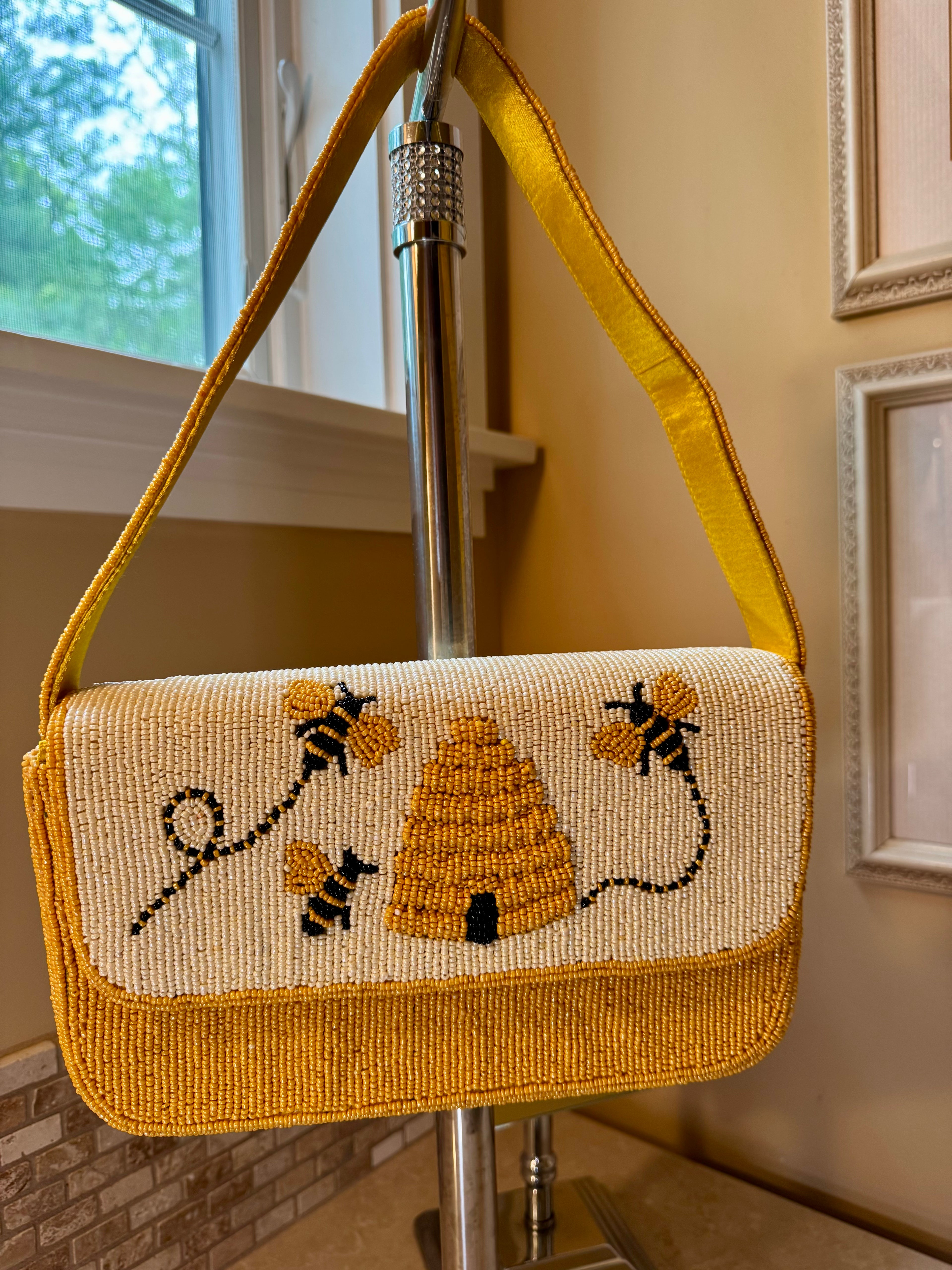Honey Bee Bag | Handmade Beaded Bag